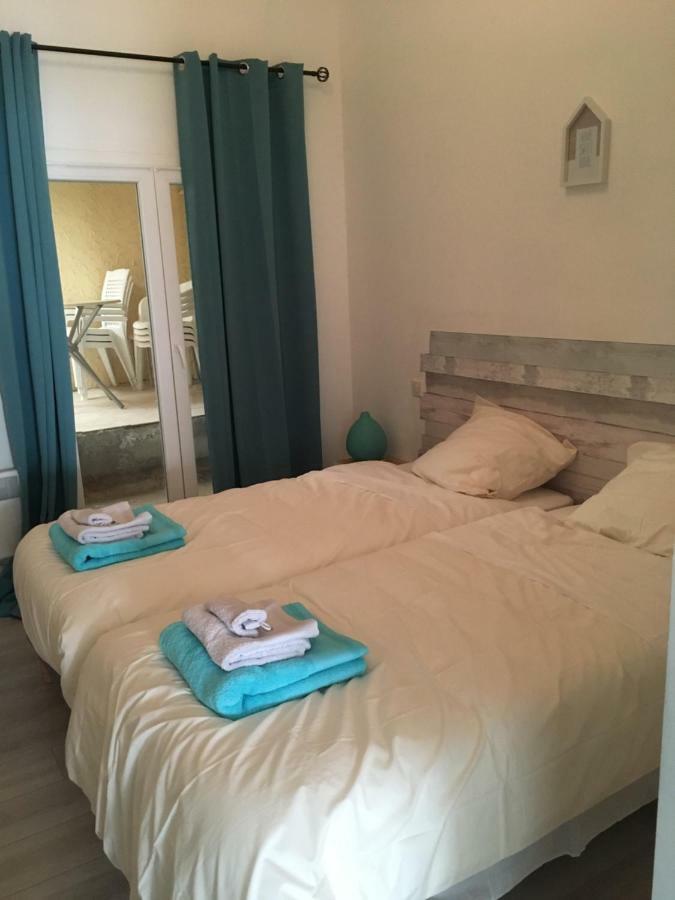 Les Couleurs De Les Bains Apartment