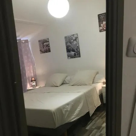 Apartamento Les Couleurs De Balaruc Les Bains Exterior foto