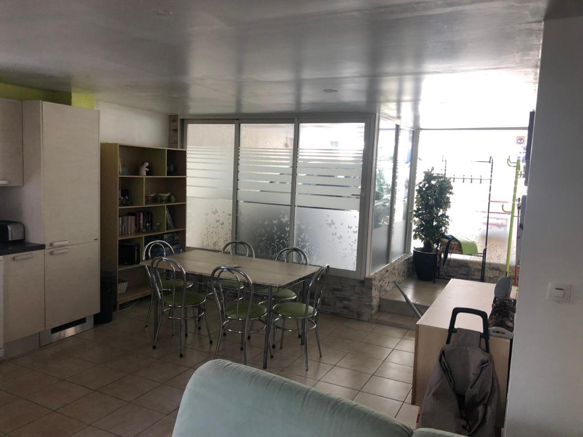 Les Couleurs De Les Bains Apartamento *